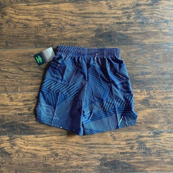 Umbro, Boys, Shorts, Navy, Size Small 6/7 NWT - Picture 2 of 14